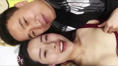 【贵在真实】小夫妻情到深处直接在医院病床上干起来了